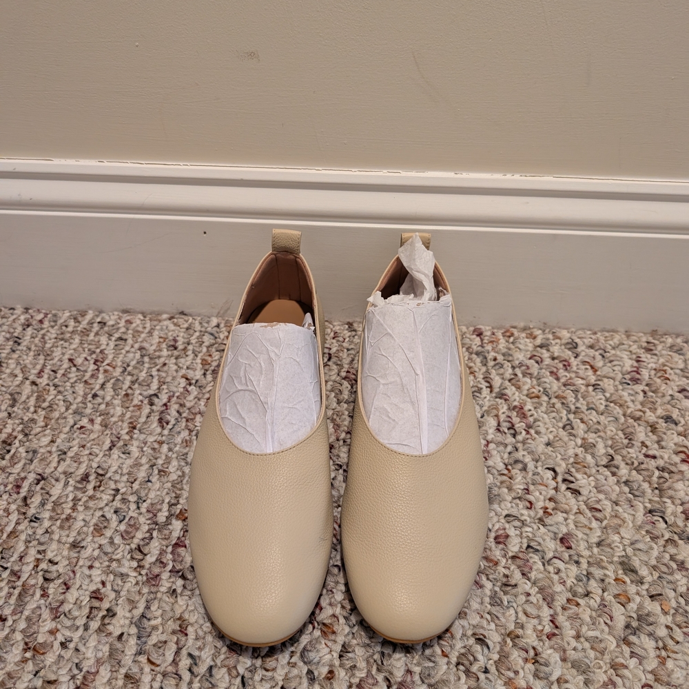 Everlane Cream Leather ReNew Slippers (color: Parchment) US W 7.5